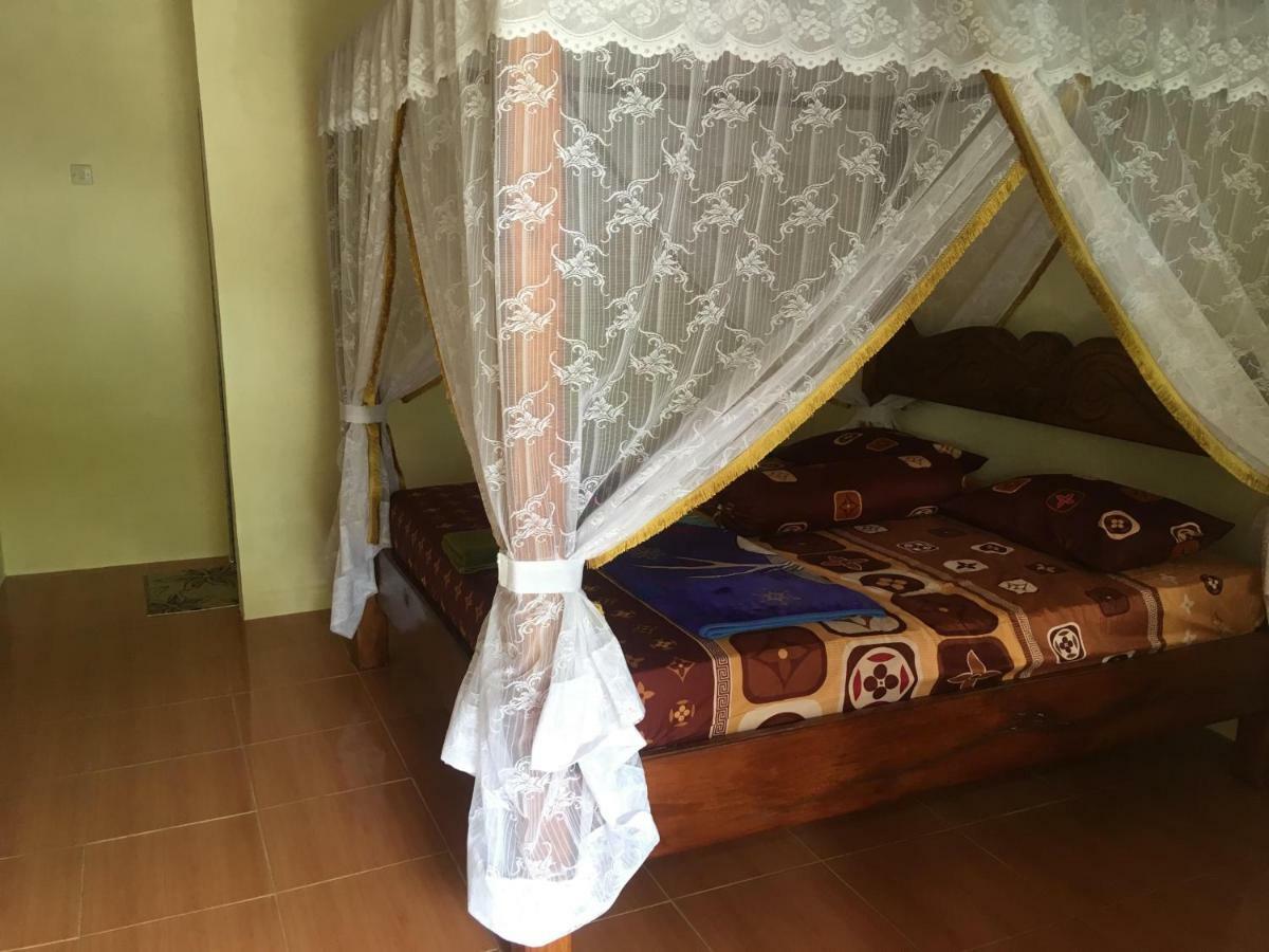 Sahnan Guest House Bukit Lawang Ngoại thất bức ảnh