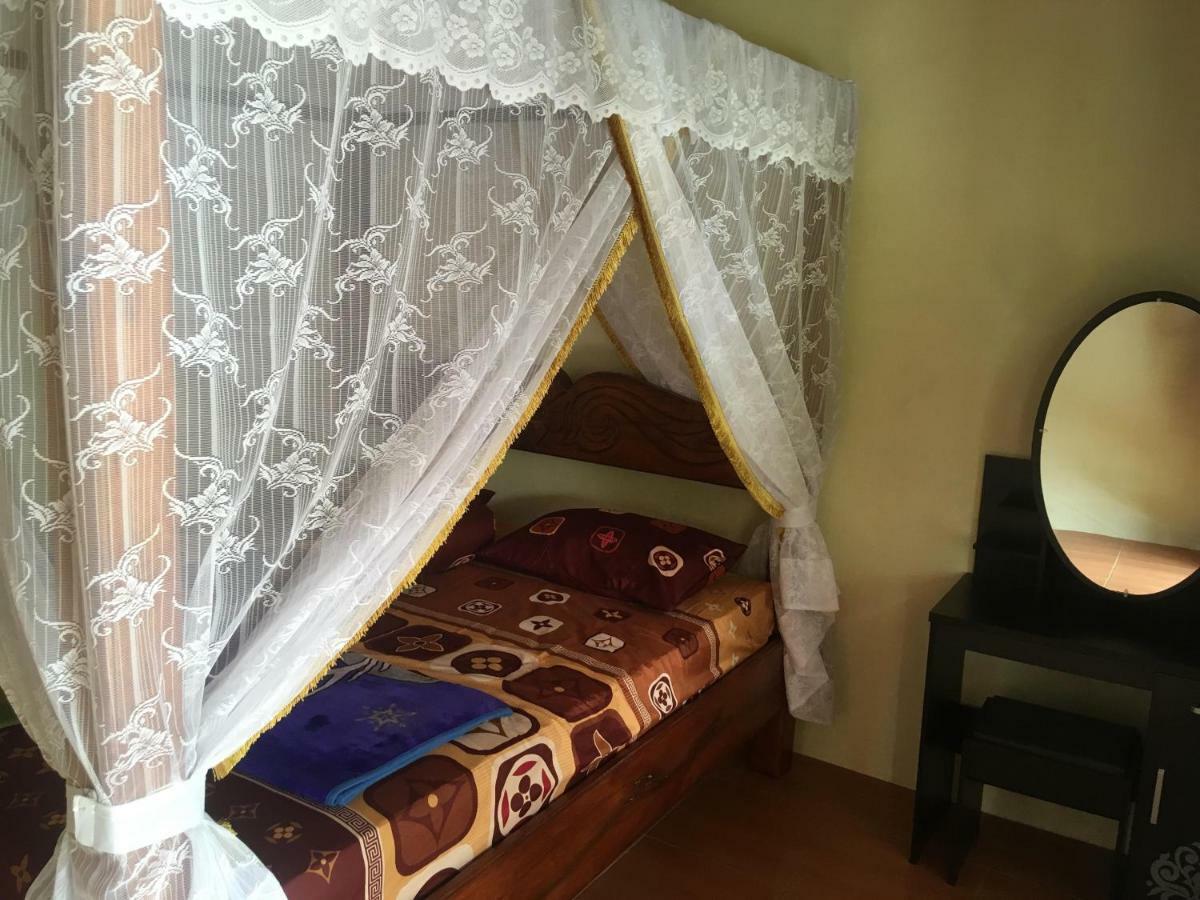 Sahnan Guest House Bukit Lawang Ngoại thất bức ảnh
